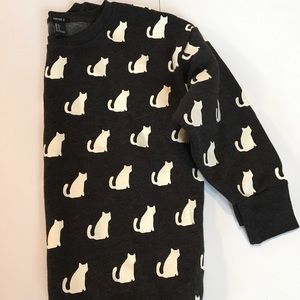 😻 Forever 21 Cat Sweater